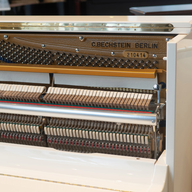 Пианино C. Bechstein Concert 8 (BU) белое, полированное, цифровая система Vario