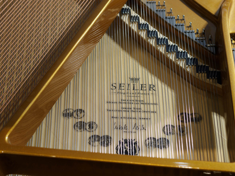 Рояль Seiler Maestro 186 (BU) черный, полированный