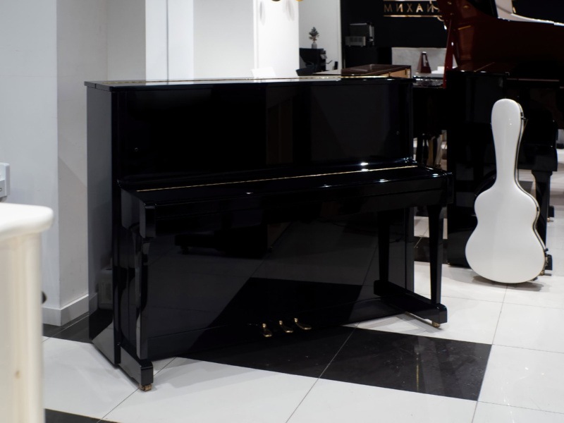 Пианино W. Hoffmann Vision V 120 (BU) черное, полированное